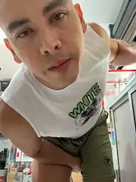 Freechat Paul22cm- on StripChat