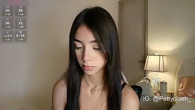 PettyCloeh on StripChat 