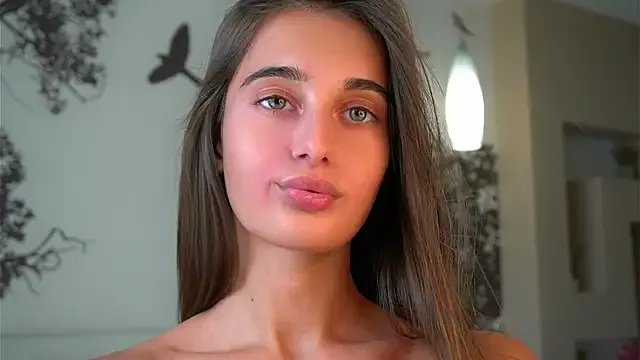 Freechat PiquingOgalala on StripChat