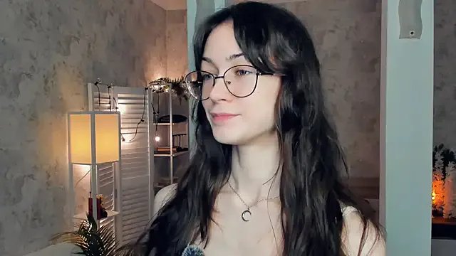 ReneeLippeatt on StripChat 