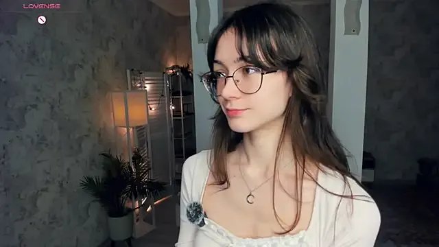 ReneeLippeatt on StripChat 