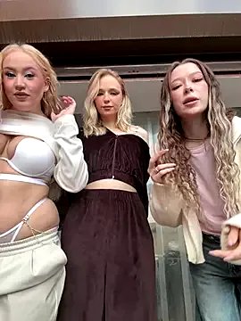 Private RollDolls on StripChat