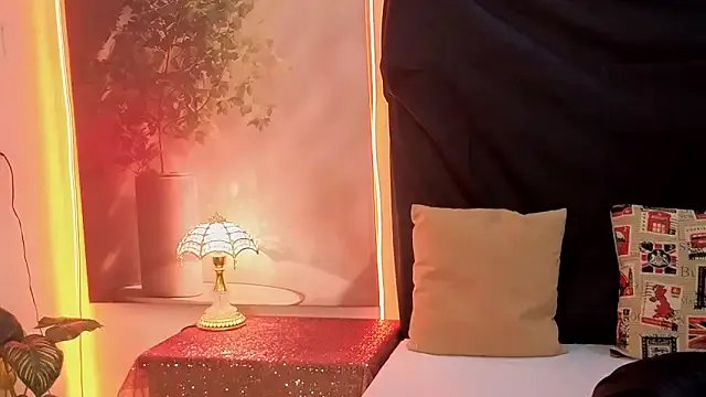 Freechat sexybaby22111 on StripChat