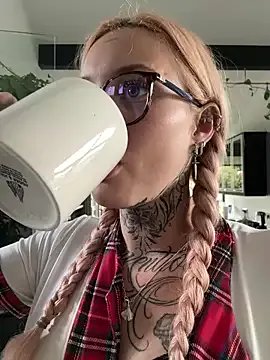 Group Stella-Kink on StripChat