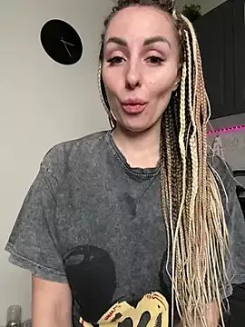 Freechat TwixCouple on StripChat