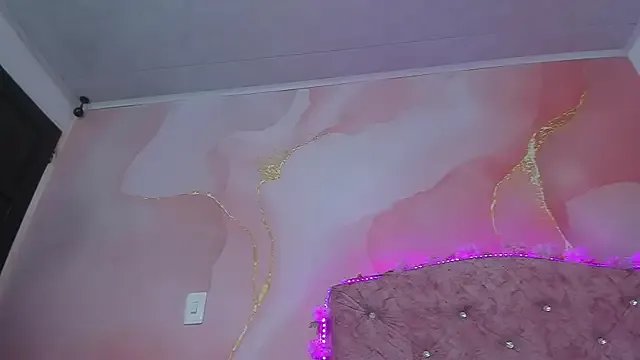 Private violet_taylor_ on StripChat