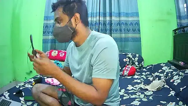 Freechat Younger_Couples on StripChat