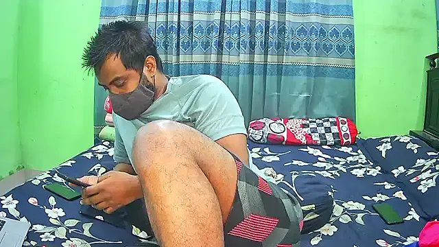 Freechat Younger_Couples on StripChat